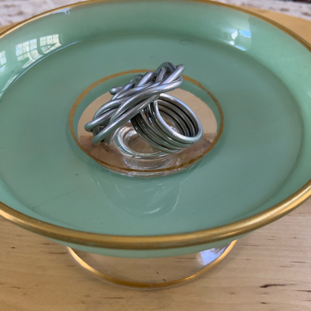 Statement Ring - Picture 3 of 3
